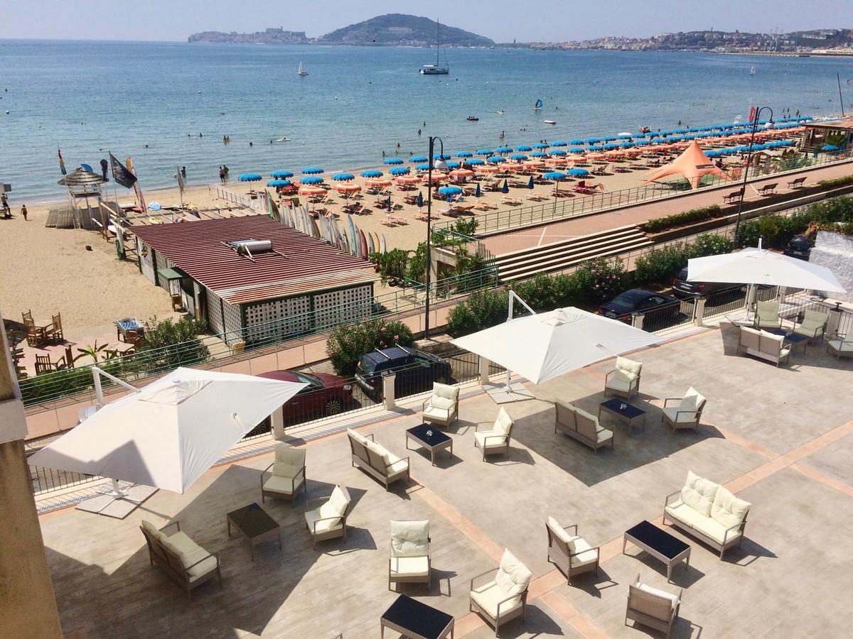 Klaton Beach Hotel فورميا المظهر الخارجي الصورة